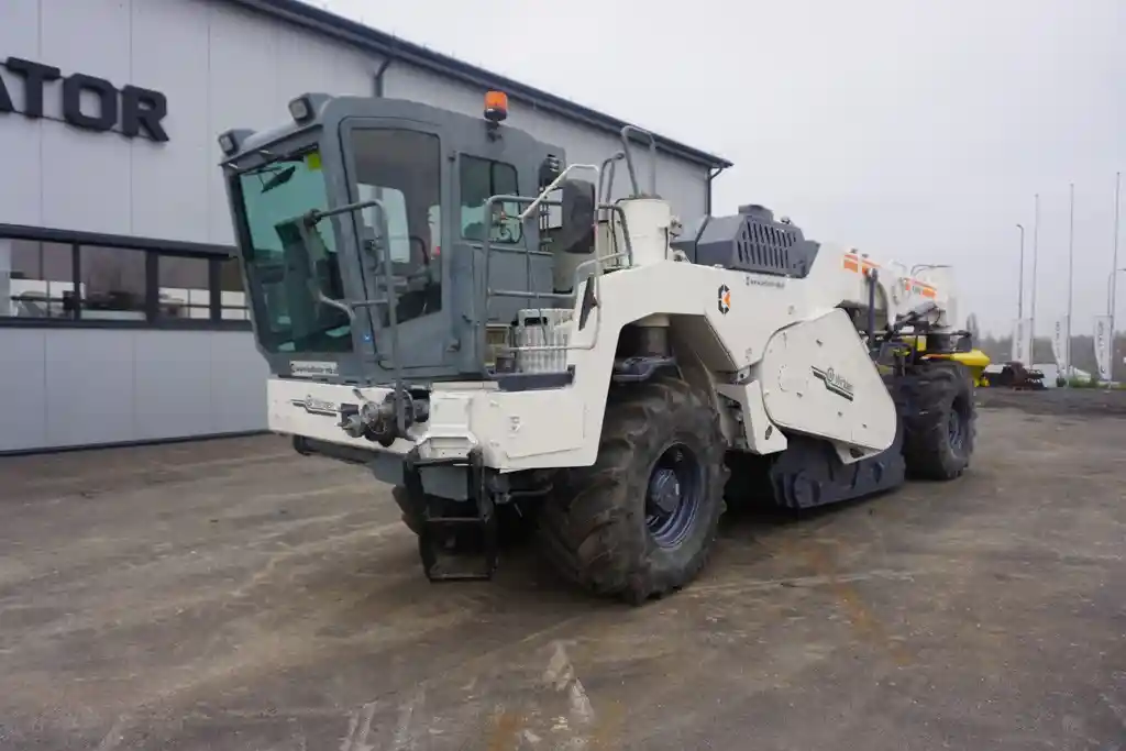 Máquina de construcción9